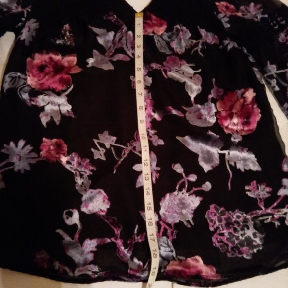 Danielrainn long sleeved glamorous blouse sz S - Picture 11 of 13